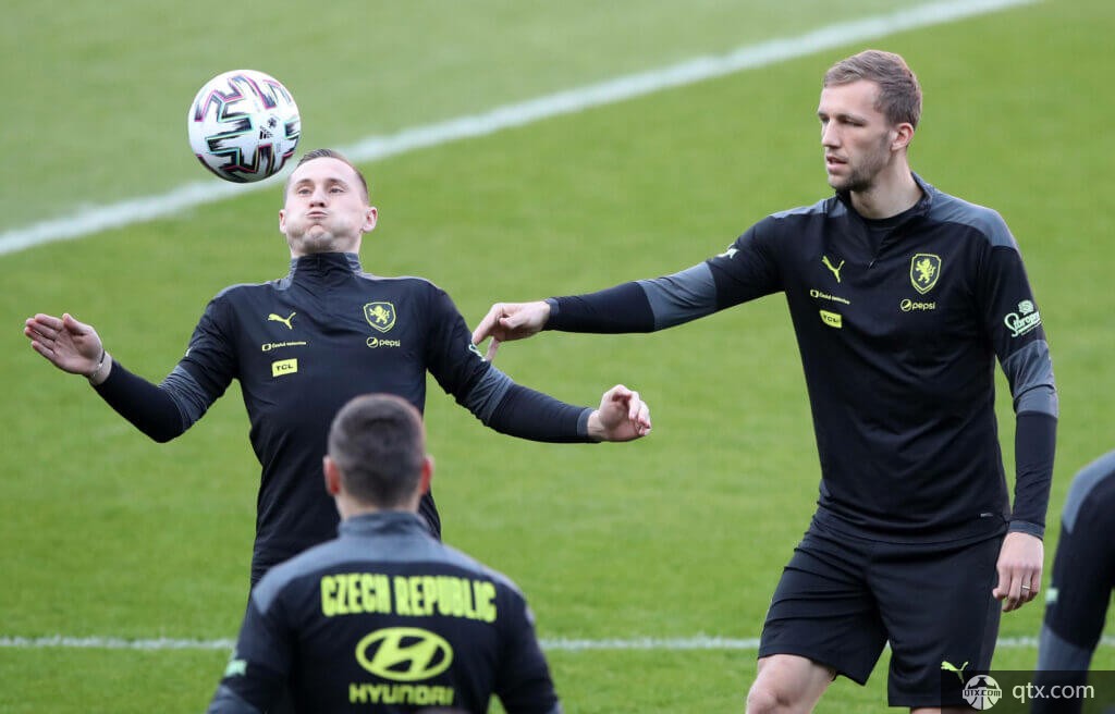 她的数值预 她的数值预