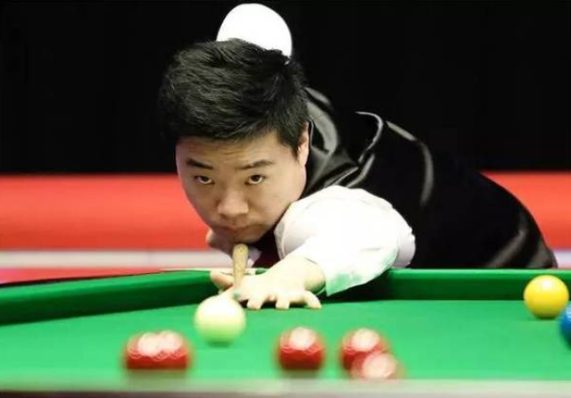 低的泥沼 低的泥沼